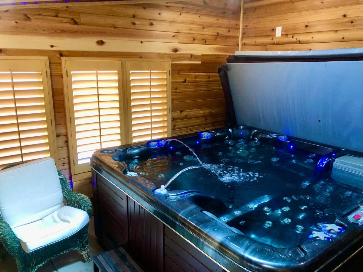 Blue Bear Den 3Br 2Ba Dtc Private Apt Hot Tub DEN Exterior foto