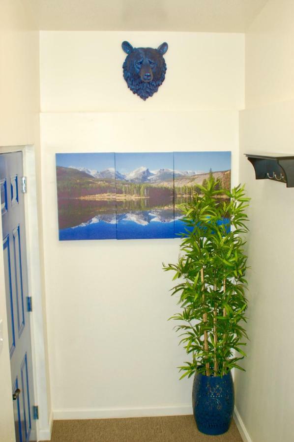 Blue Bear Den 3Br 2Ba Dtc Private Apt Hot Tub DEN Exterior foto