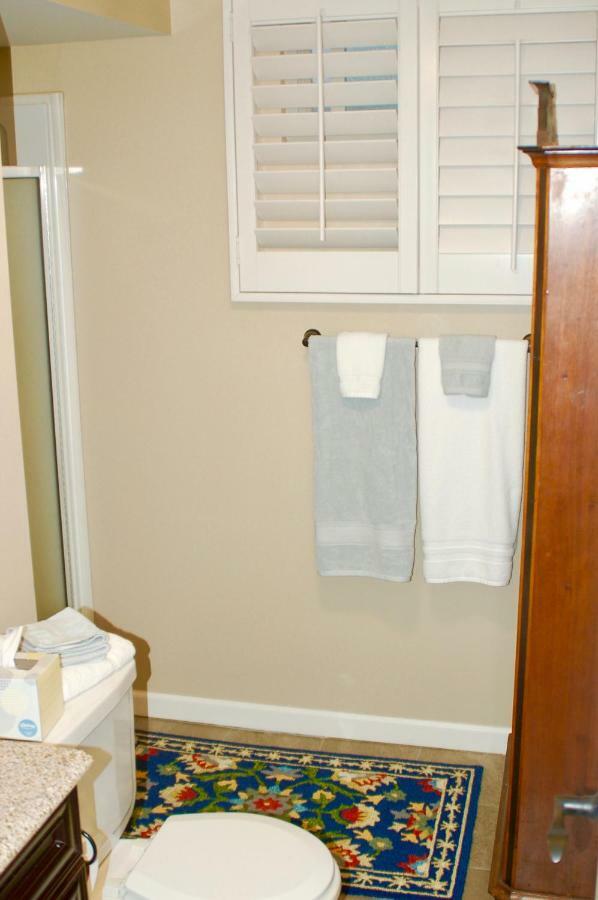 Blue Bear Den 3Br 2Ba Dtc Private Apt Hot Tub DEN Exterior foto