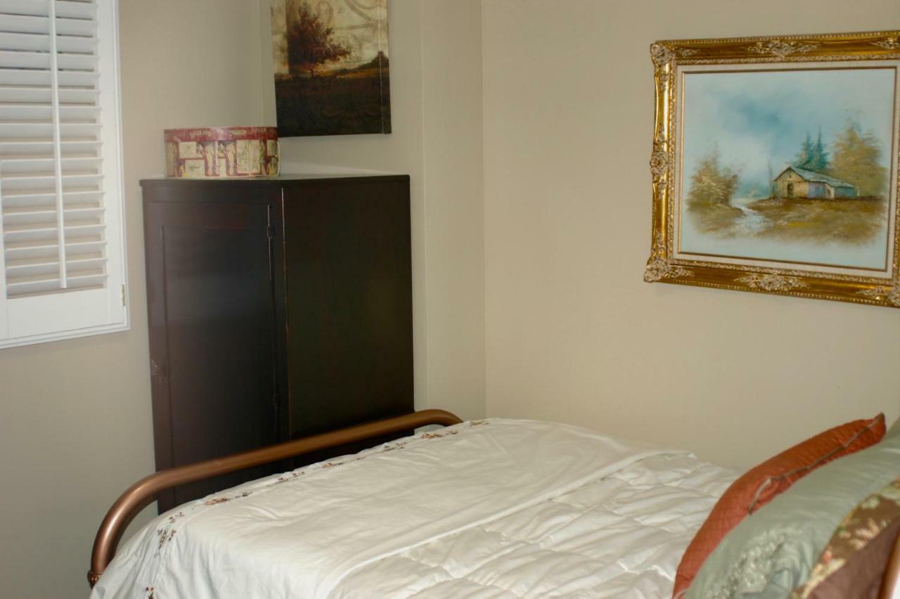 Blue Bear Den 3Br 2Ba Dtc Private Apt Hot Tub DEN Exterior foto